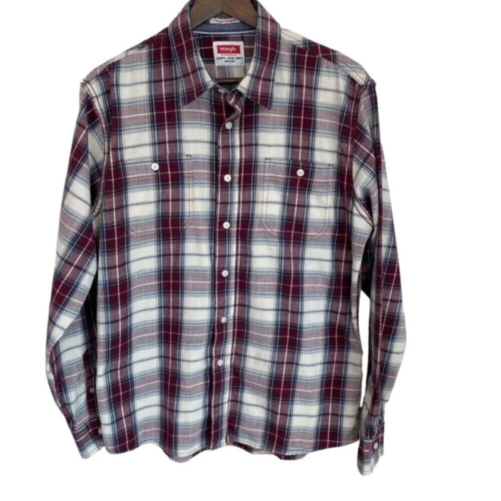 Wrangler Flex for Comfort Burgundy Plaid Button Up - Large